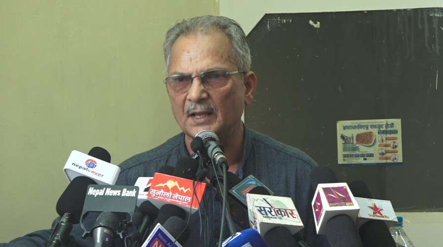 कक्षा १२ सम्मको शिक्षाको जिम्मेवारी राज्यले लिनुपर्छ : बाबुराम भट्टराई